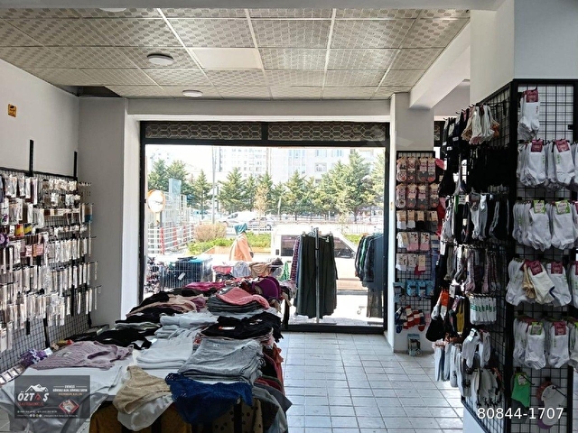 Nato Cad. Üzerinde Devren Kiralık Giyim/Bujiteri Mağazası - Görsel 15