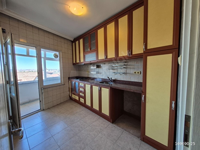 Gürsel, Okmeydanı Hastane ve Metrobüse 5dk. Kiralık 2+1 daire - Görsel 15