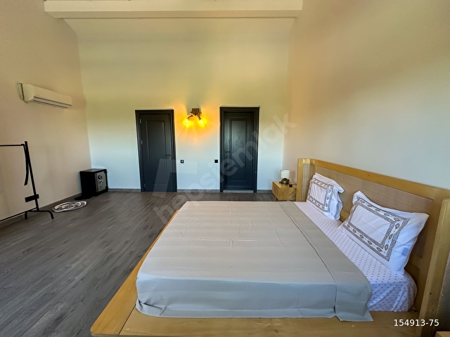ALAÇATIDA 4 DÖNÜM İÇERİSİNDE SATILIK MALİKANE - Görsel 28