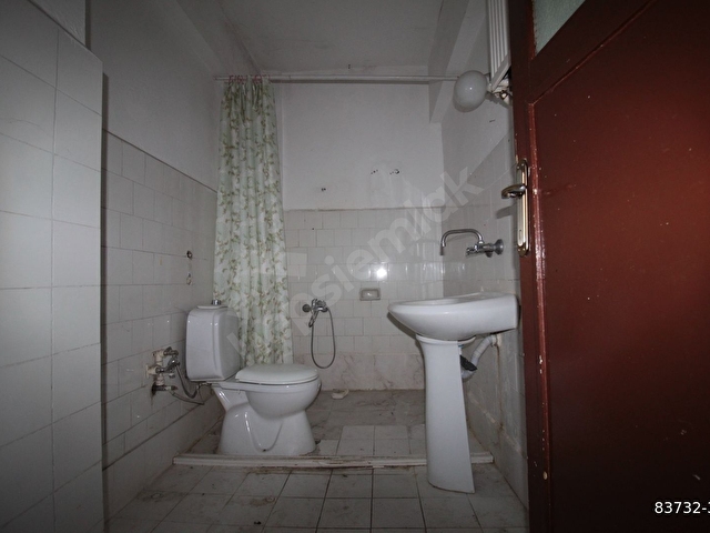 KARABÜK SAFRANBOLU MERKEZ CAMİ YANINDA SATILIK 3+1 DAİRE - Görsel 8