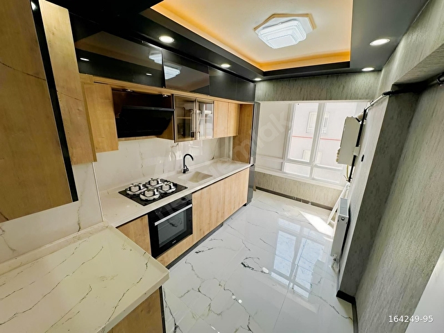 ADRES GAYRİMENKULDEN ELVAN MAH. FULL YAPILI ÖN CEPHE 3+1 DAİRE - Görsel 6