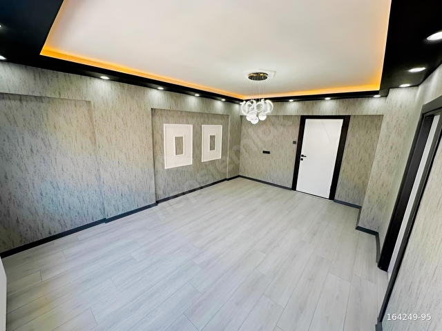 ADRES GAYRİMENKULDEN ELVAN MAH. FULL YAPILI ÖN CEPHE 3+1 DAİRE - Görsel 13