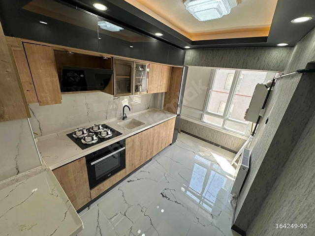 ADRES GAYRİMENKULDEN ELVAN MAH. FULL YAPILI ÖN CEPHE 3+1 DAİRE - Görsel 7