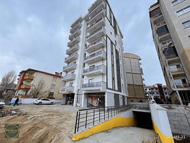 BÜYÜKŞEHİR BELEDİYESİ KARŞISI SATILIK 1+1 DAİRELER