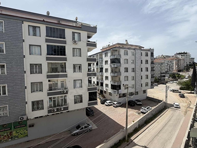 SEDA KIRAÇDAN YEDİTEPE MAH. DE ARA KAT 3+1 SATILIK DAİRE - Görsel 18