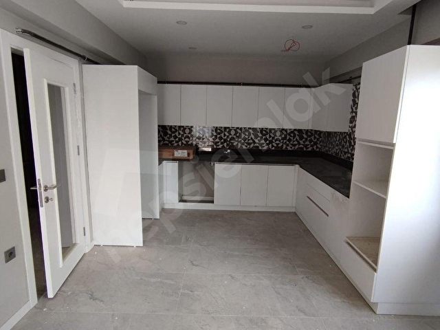 MÜKEMMEL LOKASYONDA SOSYAL YAŞAM ALANLI SİTEDE 4+1 SIFIR LÜKS DAİRE - Görsel 27