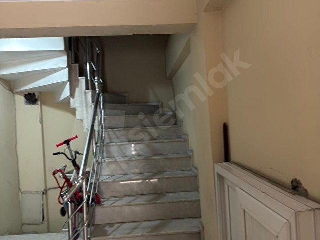 KONAK YAĞNELERDE ÇİFT CEPHE SATILIK 3+1 DAİRE - Görsel 18
