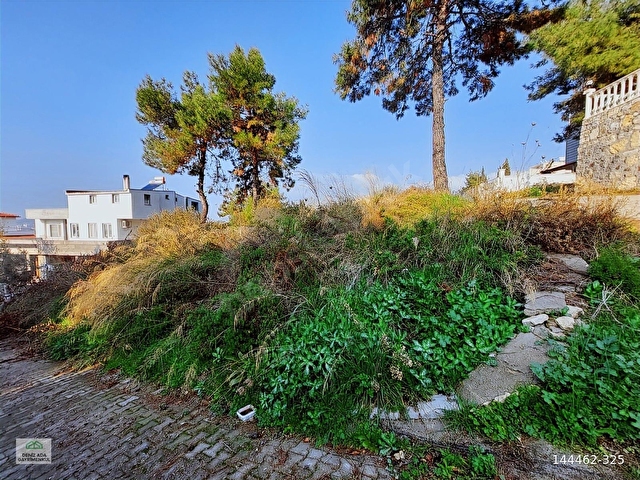Kuşadası SOĞUCAKta Satılık 332 m2 Deniz Manz Villa imarlı Arsa - Görsel 9