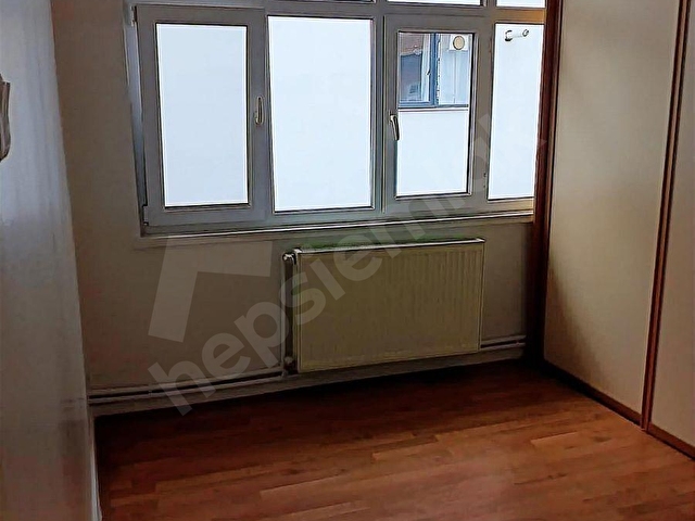 TIP FAKÜLTESİ HASTANESİ VE METROYA YAKIN KİRALIK DAİRE 3+1 - Görsel 13