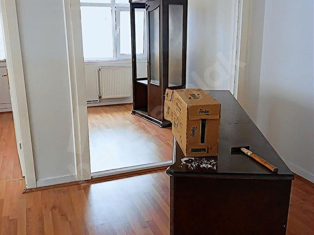 TIP FAKÜLTESİ HASTANESİ VE METROYA YAKIN KİRALIK DAİRE 3+1 - Görsel 6