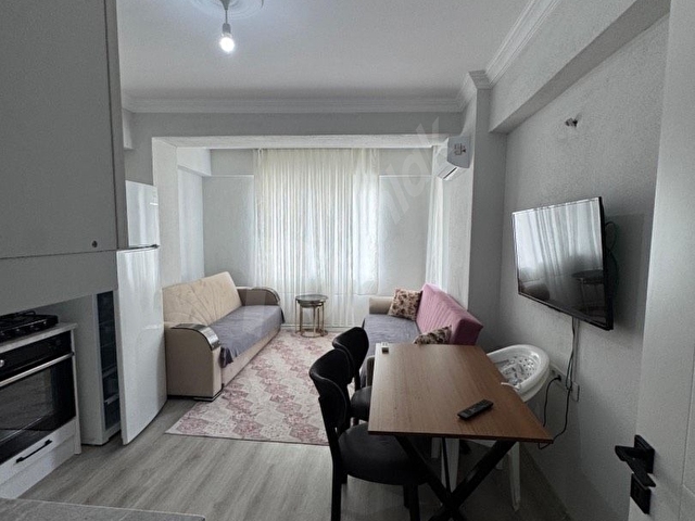 1+1 Merkezde Eşyalı Kiralık Daire