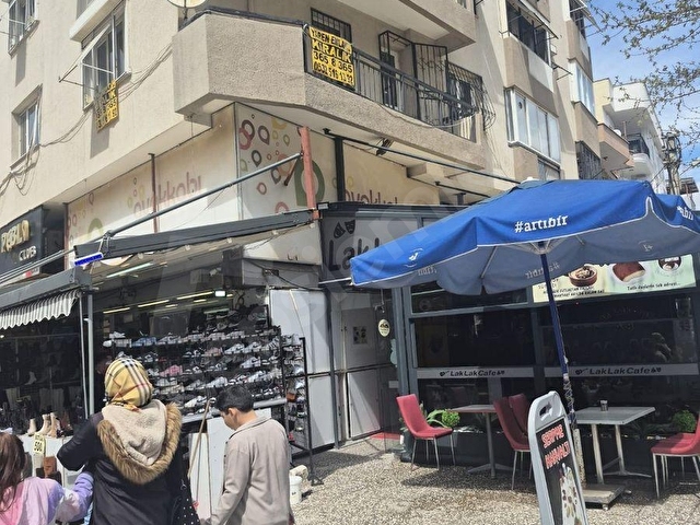 İZMİR BUCA FORBES CADDESİ ÜZERİNDE 3+1 DOĞALGAZLI KİRALIK DAİRE