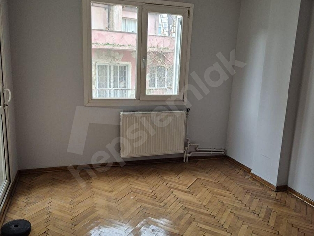 İZMİR BUCA FORBES CADDESİ ÜZERİNDE 3+1 DOĞALGAZLI KİRALIK DAİRE - Görsel 8