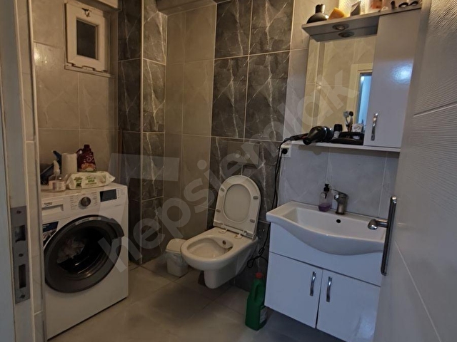 RÜSTEM MAH. 2+1 ZEMİN KAT 7 YILLIK SATILIK DAİRE - Görsel 25