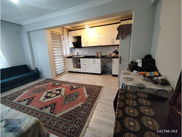 RÜSTEM MAH. 2+1 ZEMİN KAT 7 YILLIK SATILIK DAİRE