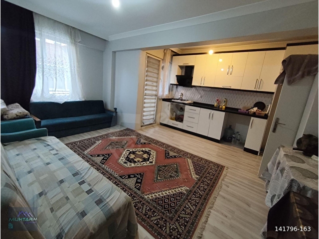 RÜSTEM MAH. 2+1 ZEMİN KAT 7 YILLIK SATILIK DAİRE - Görsel 2