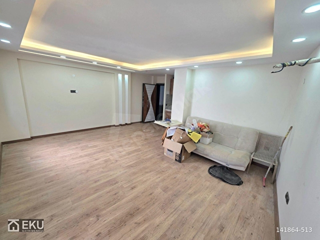 KUŞADASI MERKEZDE HERYERE YAKIN SATILIK BÜRO/OFİS - Görsel 9