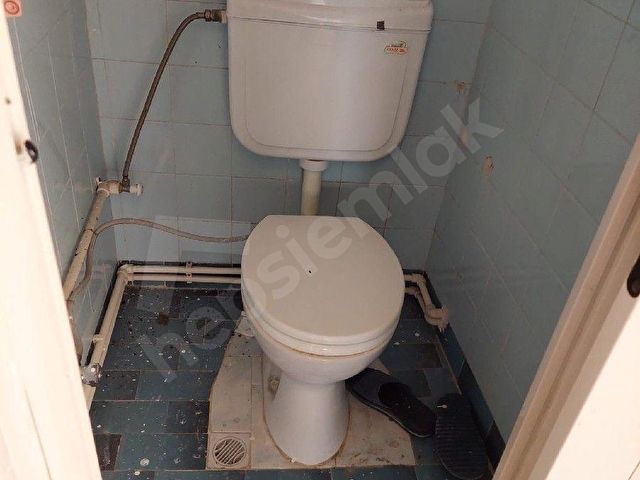 Mevlanakspı Başbakkal sok Satılık boş daire 2+1 Y.girş köşe dair Tramvay durağı 5 dakika yürüme m - Görsel 15