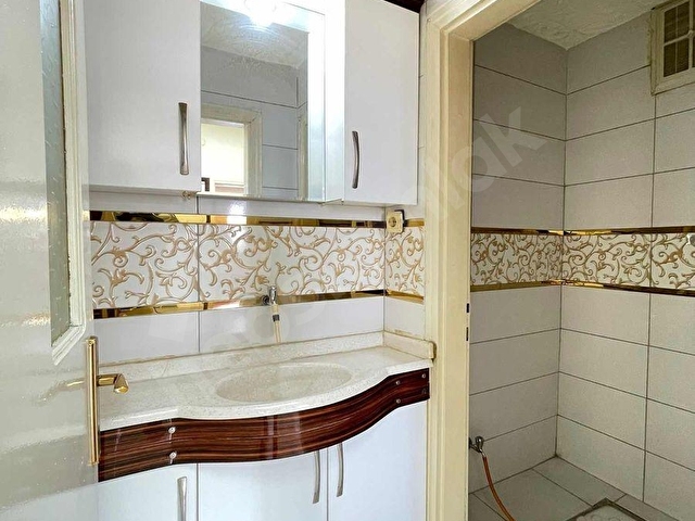YENİŞEHİRDE KİRALIK YAPILI 3+1 DAİRE - Görsel 2