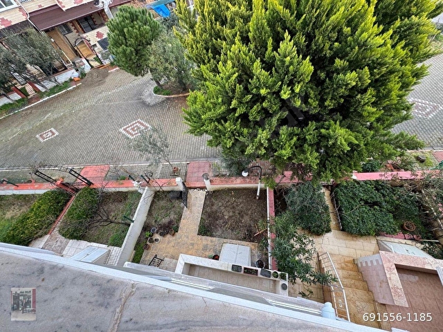 Burhaniye Ören’de Satılık Kaloriferli Çok Temiz 3+1Tripex Villa, Dilek Emlak’dan - Görsel 3