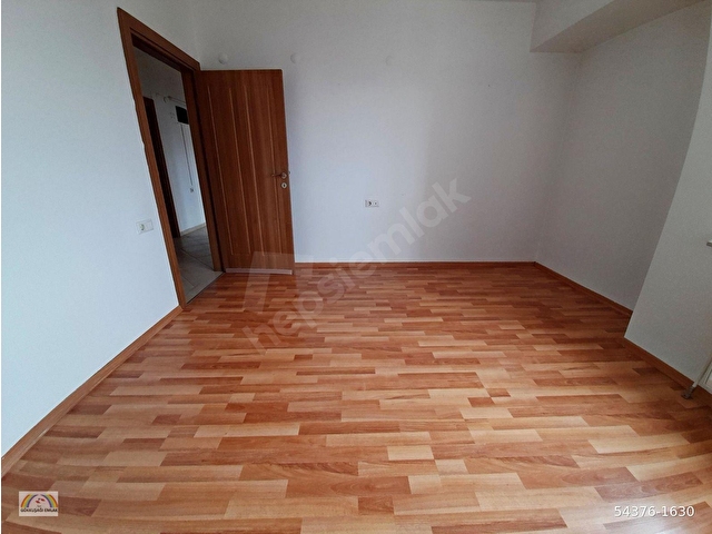 Yenibağlar Mah .Yılmaz Büyükerşen Bulvarında 3+1 Kiralık Daire - Görsel 16