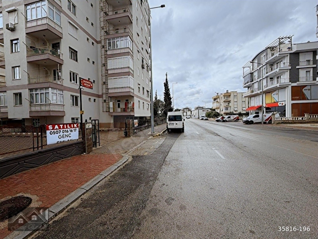 GENÇ EMLAKTAN ASANSÖRLÜ BAKIMLI ARA KATTA 3+1 DAİRE - Görsel 2