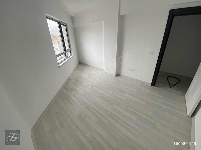 KÜÇÜKKAYAŞDA 2+1 ÖN CEPHE FIRSAT FİYATLI KAT MANZARALI DAİRE - Görsel 17