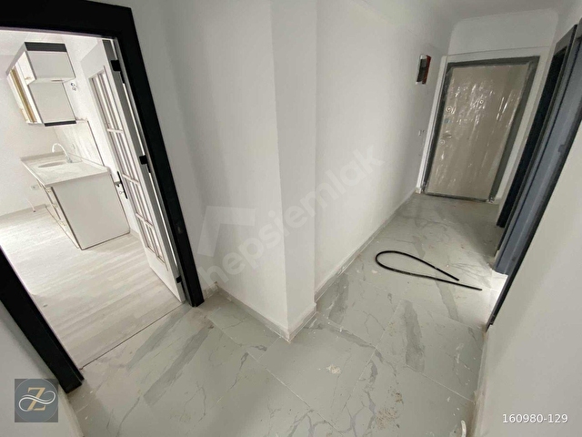 KÜÇÜKKAYAŞDA 2+1 ÖN CEPHE FIRSAT FİYATLI KAT MANZARALI DAİRE - Görsel 24
