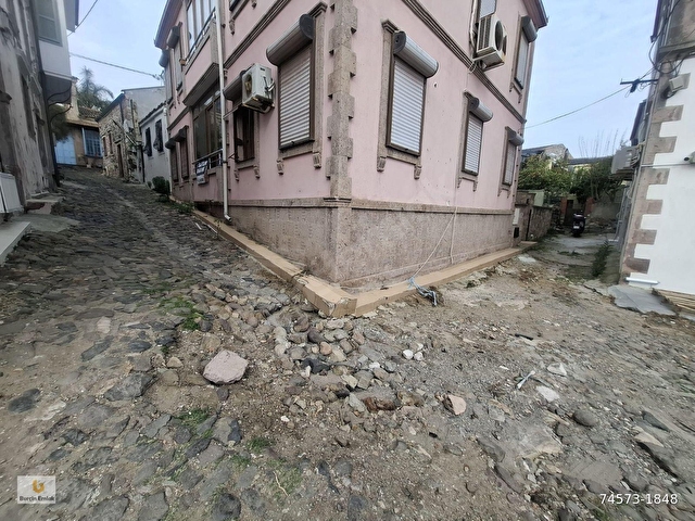Burçin Emlaktan satılık 1 kat bahçeli daire - Görsel 6