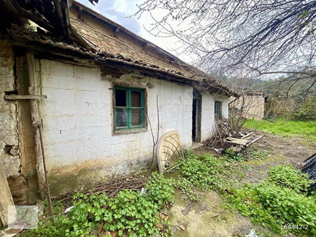 Ödemiş Ovakentte, Köyiçi imarlı, Yola Cepheli Ev ve Arsası - Görsel 3