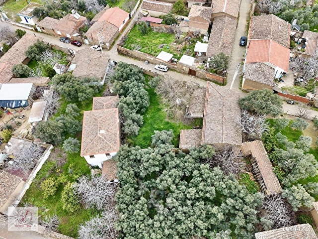 Ödemiş Ovakentte, Köyiçi imarlı, Yola Cepheli Ev ve Arsası - Görsel 6