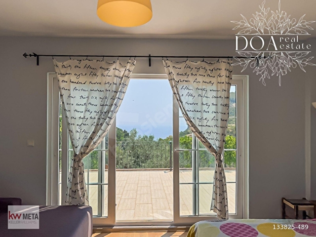 ASSOS ARIKLI DENİZ MANZARALI 1276m2 BAHÇELİ 193 M2 SATILIK VİLLA - Görsel 19