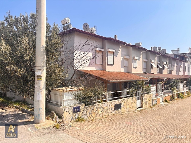 Seferihisar Kuşadası Yolu Üzerinde Dubleks Satılık Villa Kod1603