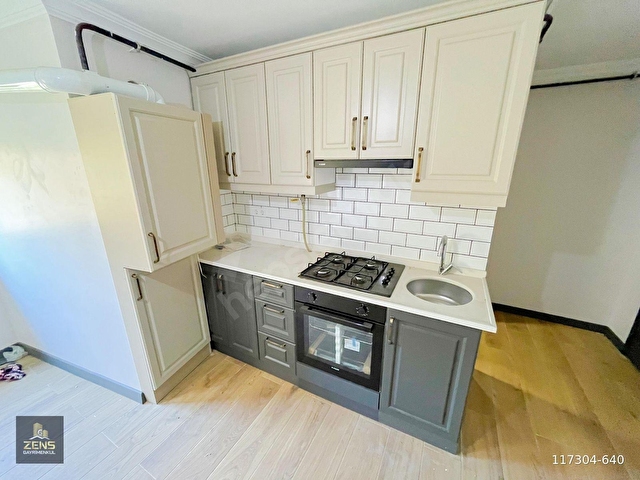 ZENSDEN ÇARŞI MERKEZİNDE KOMPLE RENOVE 1+1 KİRACILI DAİRE - Görsel 4
