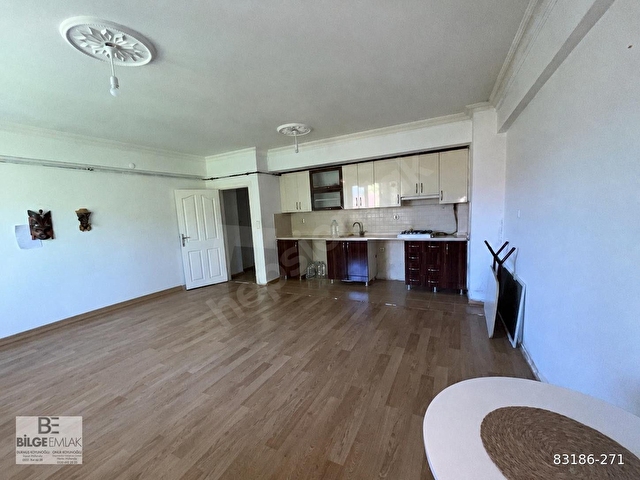 KARAÇAYIR MAHALLESİNDE KİRALIK 1+1 DAİRE - Görsel 3