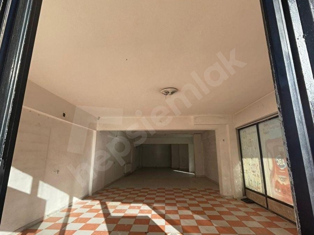 ANTALYA ELMALI İLÇESİNDE ÇARŞI MERKEZDE İŞLEK CADDE ÜZERİNDE 140m2 KİRALIK DÜKKAN - Görsel 11
