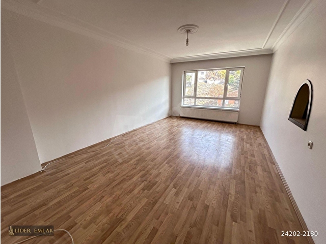 LİDER EMLAKTAN PROTOKOL YOLUNDA 3+1 SATILIK DAİRE - Görsel 8