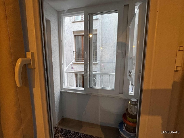 ESENYURT İNCİRTEPEDE FUL EŞYALI, KLİMALI SATILIK 2+1 DAİRE - Görsel 14