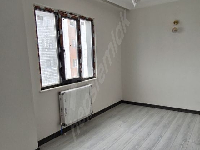 Merkezde Otopark ve Güvenlikli Sitede Kiralık 2+1 Daireler - Görsel 21