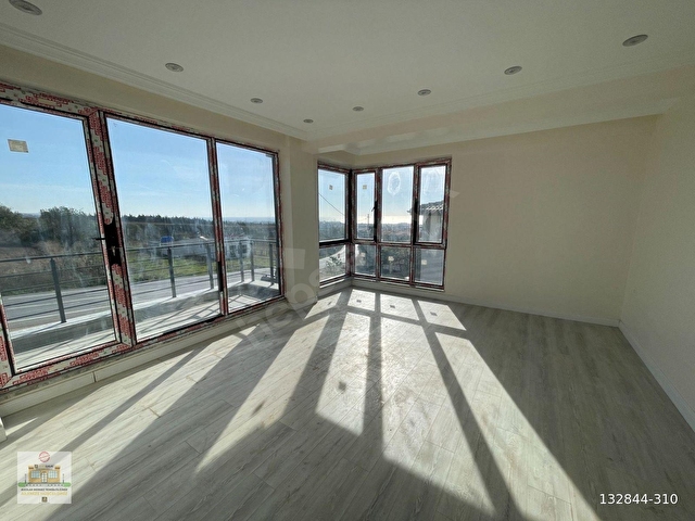 Silivri Selimpaşada Müstakil 6+2 Satılık Villa - Görsel 22