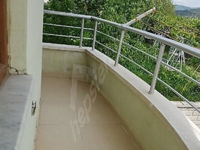 KARLIKAYA EMLAK TAN KÜMBETTEPE DE MANZARALI GÜZEL KONUMDA 2+1 SATILIK DAİRE - Görsel 17