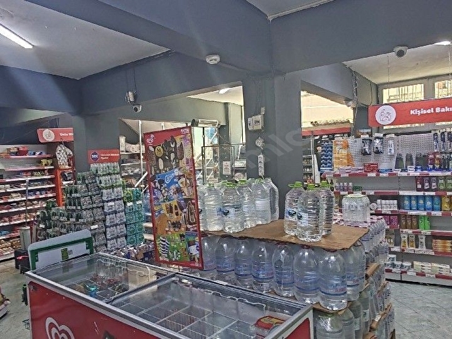 ZEYTİNBURNU KUMAS PIYASASININ TAM MERKEZINDE 100 M2 SAHİBİNDEN KIRALIK DUKKAN - Görsel 5