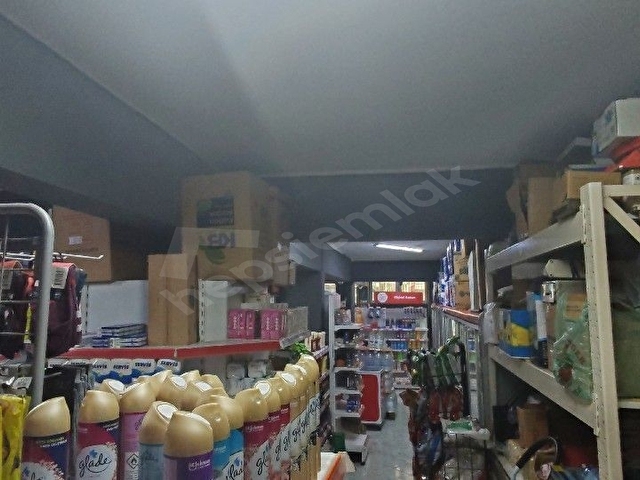 ZEYTİNBURNU KUMAS PIYASASININ TAM MERKEZINDE 100 M2 SAHİBİNDEN KIRALIK DUKKAN - Görsel 6