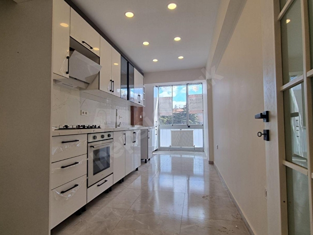 DİKMEN CADDESİ YAKINI ARA KAT FULL YAPILI 3+1 DAİRE - Görsel 6