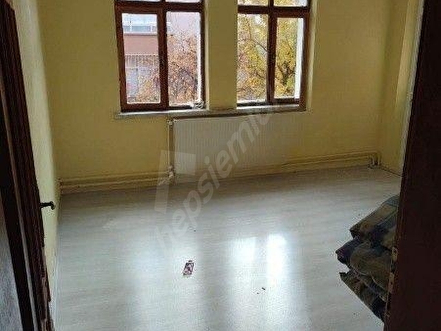 BOSNA HERSEK MAHALLESİ 3+1 DOĞALGAZLI KİRALIK DAİRE - Görsel 10