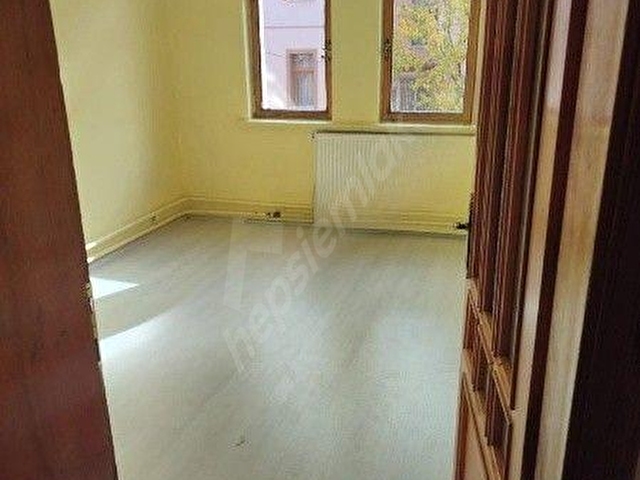BOSNA HERSEK MAHALLESİ 3+1 DOĞALGAZLI KİRALIK DAİRE - Görsel 12