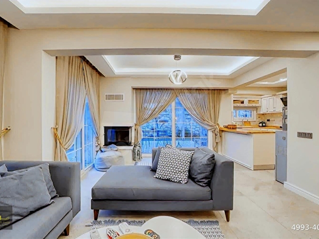 İzmir Çeşme Alaçatı Müstakil Havuzlu 4+1 Kiralık Lüks Villa - Görsel 14