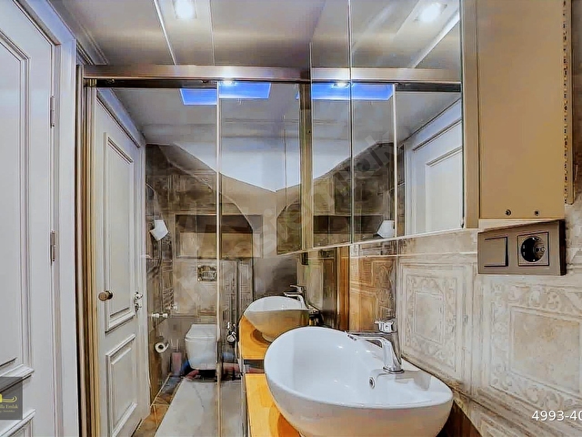 İzmir Çeşme Alaçatı Müstakil Havuzlu 4+1 Kiralık Lüks Villa - Görsel 12