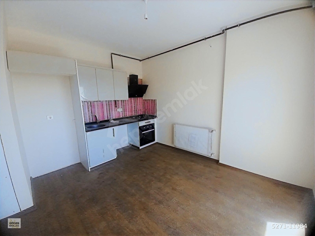 GÜNEŞDEN BAHÇEŞEHİİR MAH.YATIRIMA UYGUN YÜKSEK KİRA GETİRİ 1+1 - Görsel 13