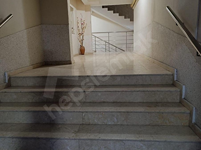 BARBOROS CADDESİNDE 3+1 İÇİ SIFIR YAPILI DAİRE - Görsel 9